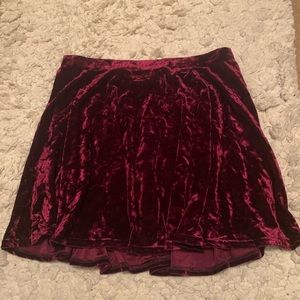 Women’s topshop burgundy velvet flippy a-line skater skirt 12